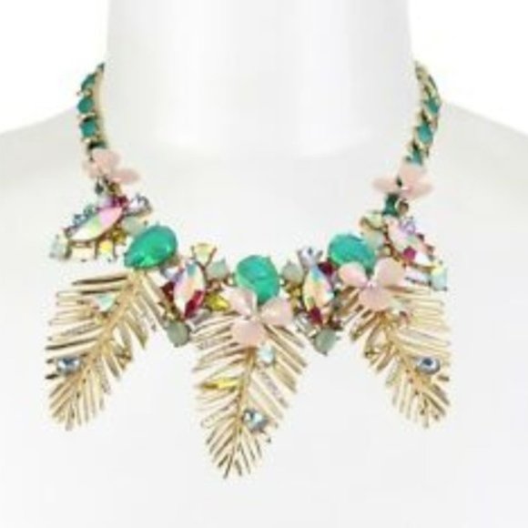 Betsey Johnson Jewelry - Betsey Johnson FLOWER PALM STATEMENT NECKLACE